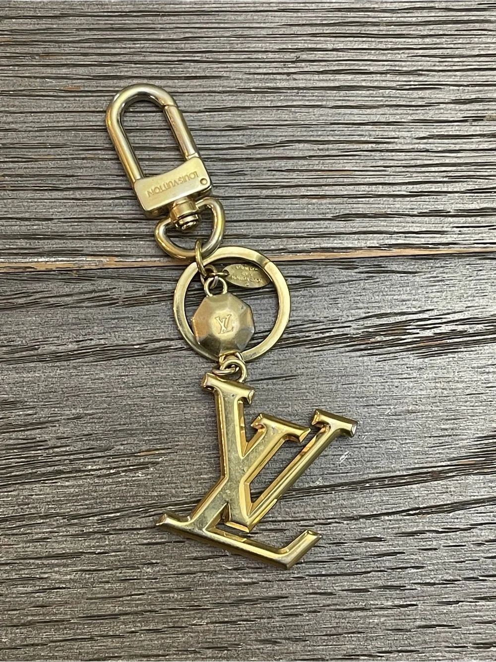 Louis Vuitton Gold Tone Facettes Bag Charm